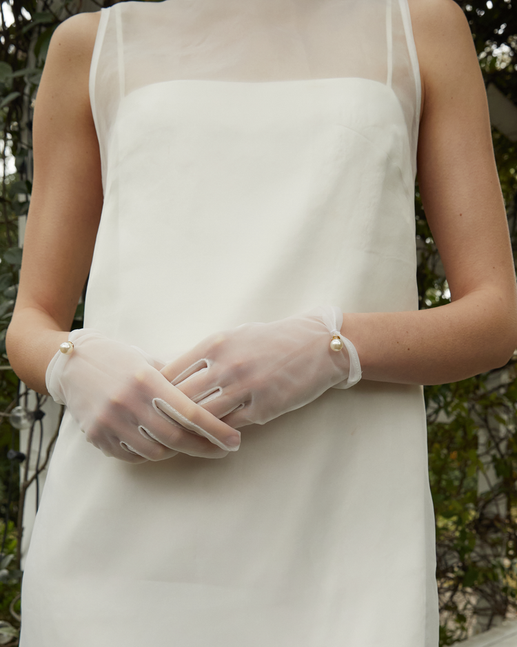 Pearl Accent Short Bridal Gloves