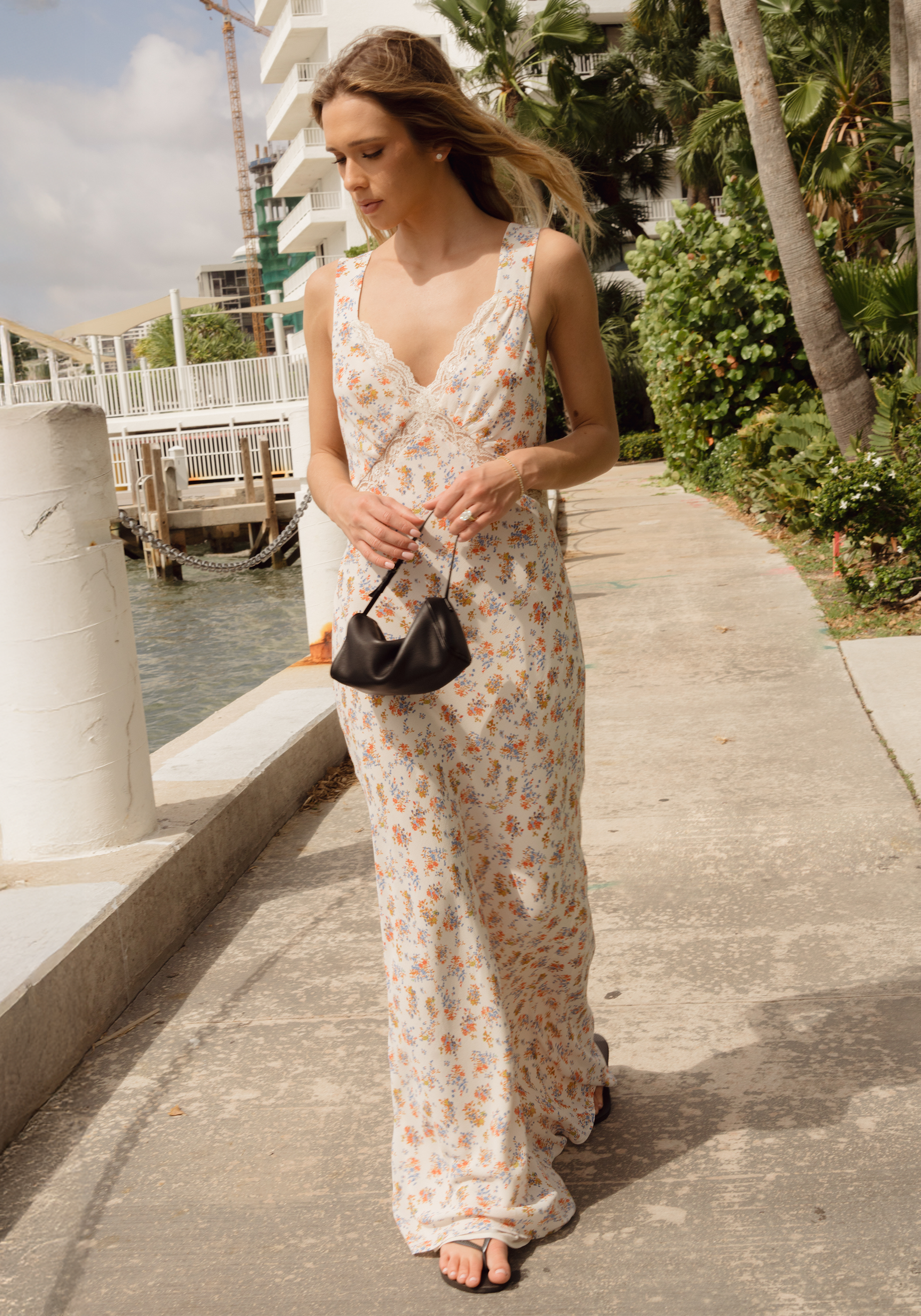 Few Moda | Olivia Dress - Wildflowers / 4 Few Moda | Olivia Dress - Wildflowers / 4