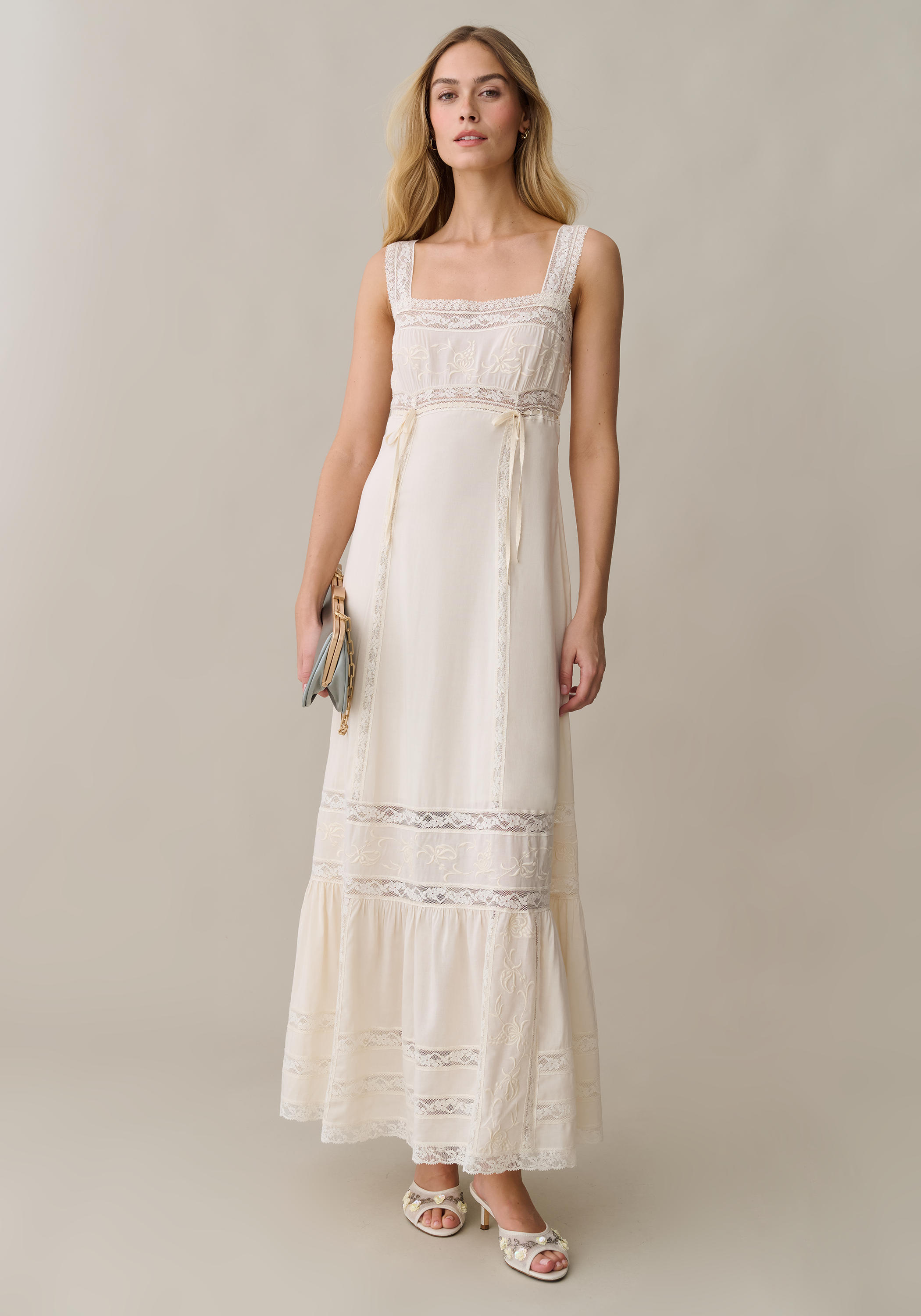 dove faithfully doomed lace dress Faithfully Doomed Lace Dress