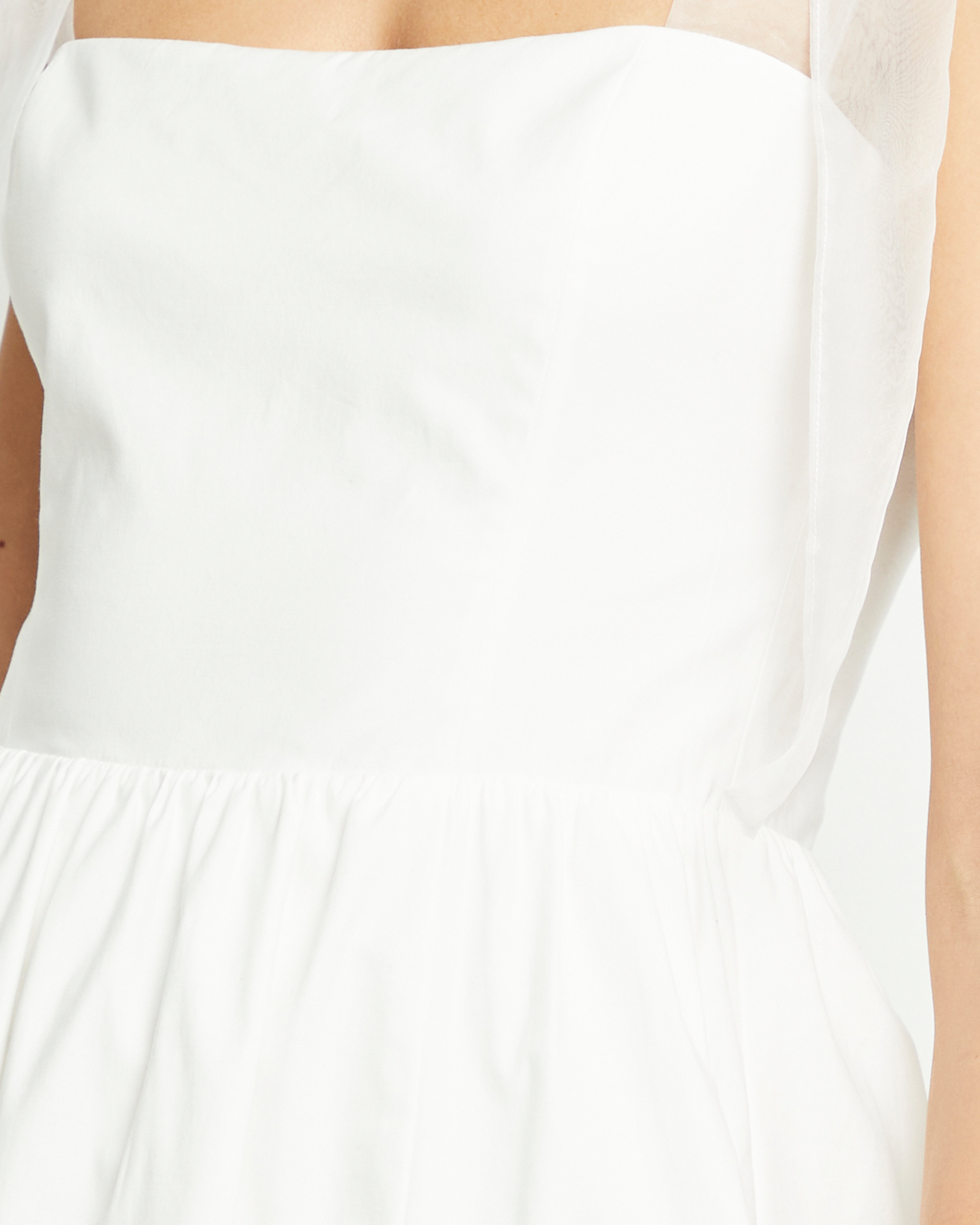 ワンピース BLUMARINE Woman Dress White 2A643A F7611 ワンピース BLUMARINE Woman Dress White 2A643A F7611